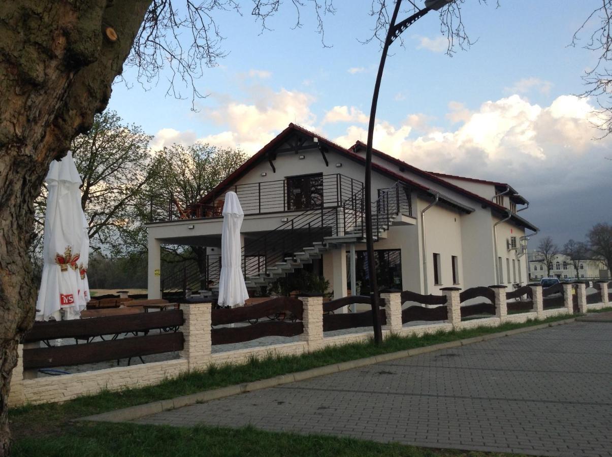 Bed and Breakfast Pod Kotwica Нова-Суль Экстерьер фото